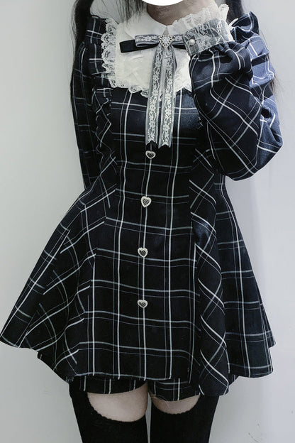 Casually Elegant Dress with a Refined Edge