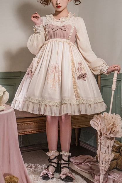 Classic Vintage Dress with a Flattering Fit
