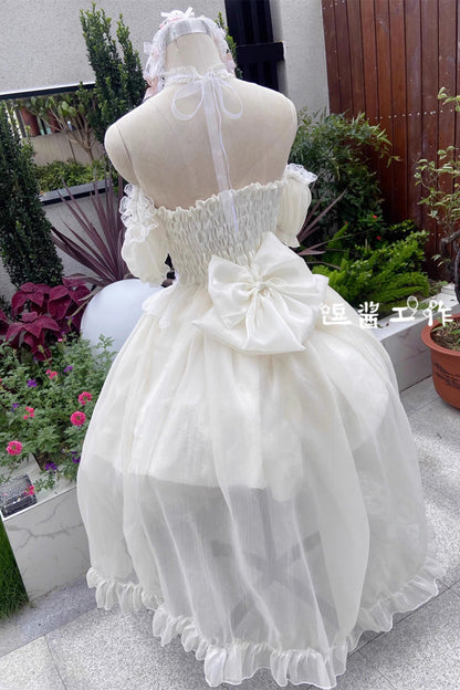 Vintage Style Dress with a Modern Fit
