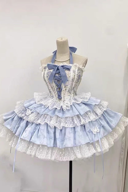 Beautifully Finished Garment in a Timeless Design