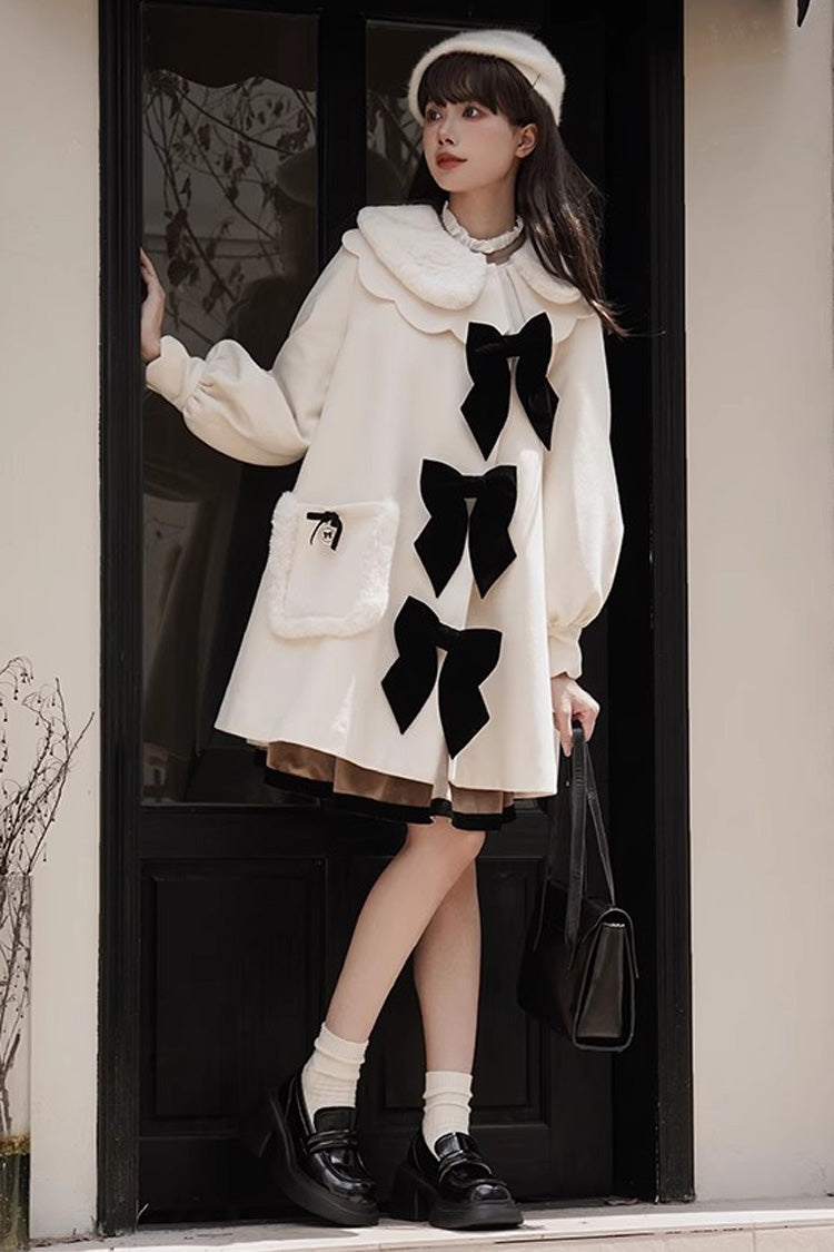 Sophisticated Coat with a Clean Classic Look