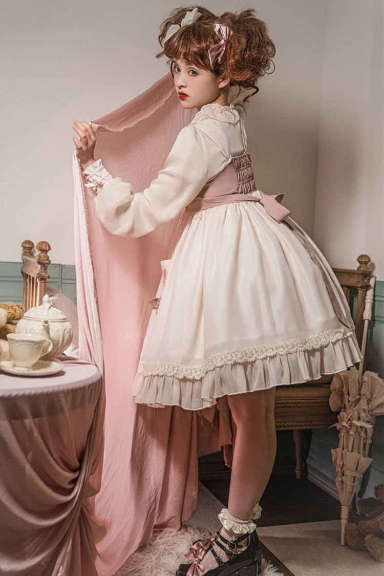 Subtly Elegant Dress with a Refined Vintage Look