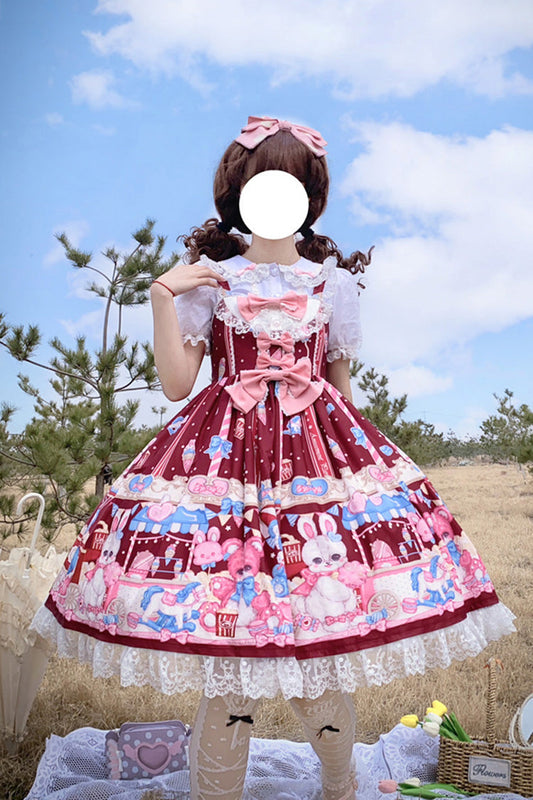 Finely Styled Dress with a Classic Vintage Look
