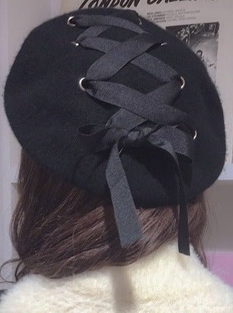 Lace-up Bow Beret