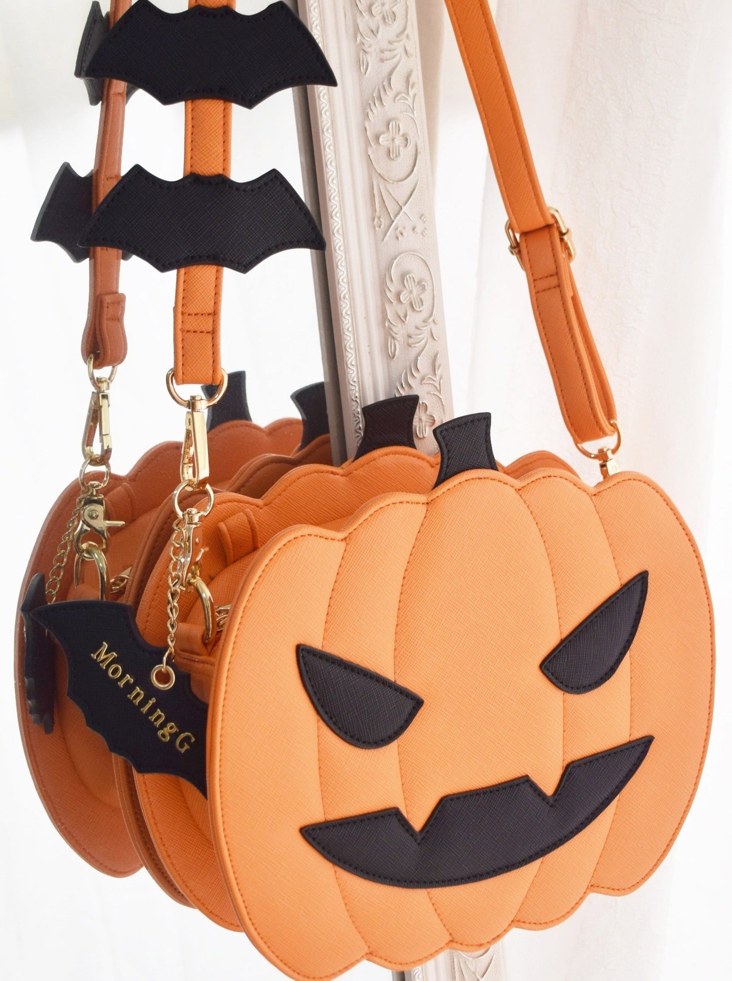 Bat Motif Pumpkin Bag