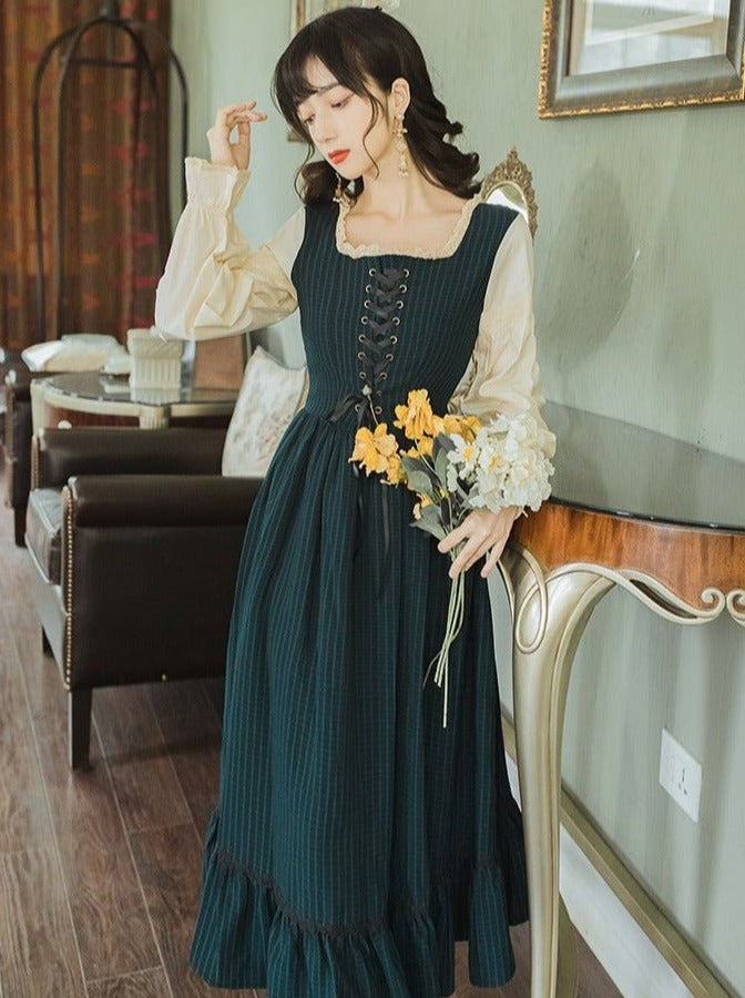 Antique Dress With Lace Up and Candy Sleeve