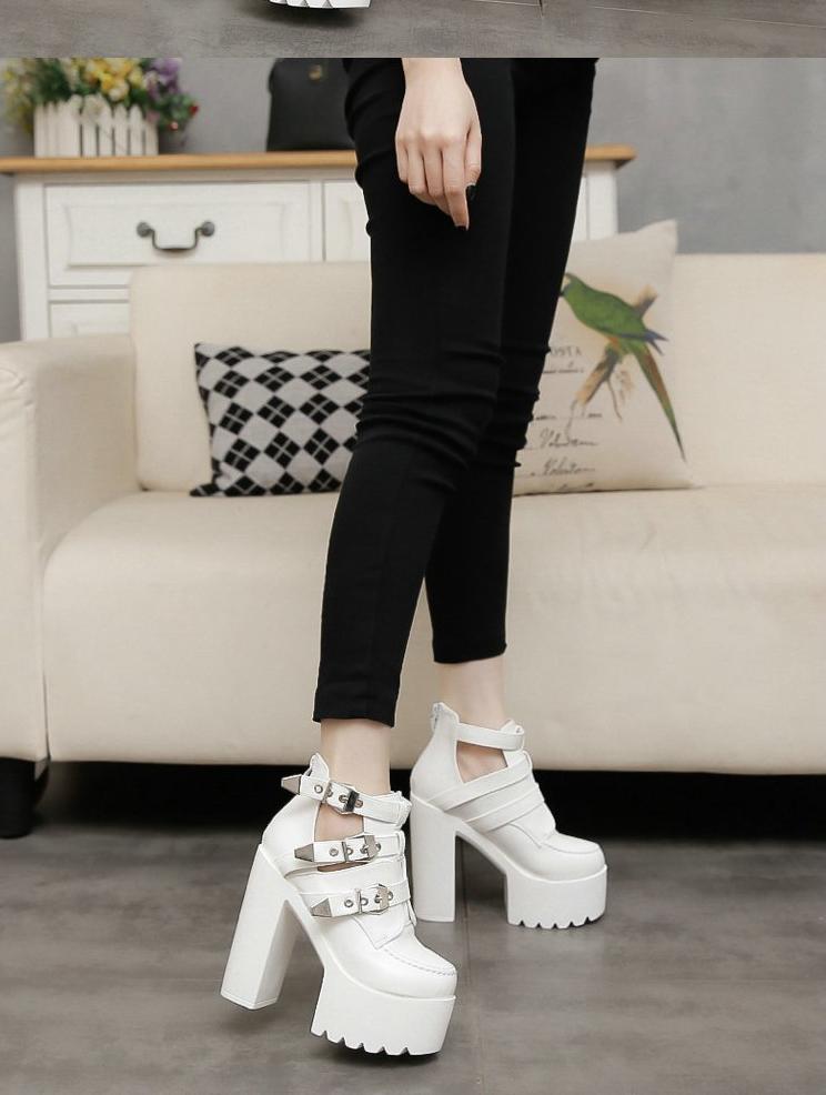 Classic Orthopedic Boots with Timeless Style