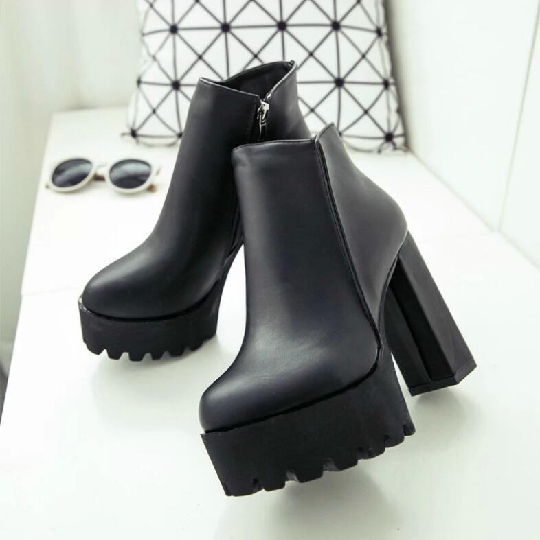 Comfortable Orthopedic Boots for Daily Wear