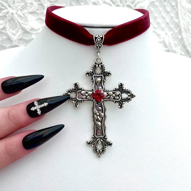 Gothic Choker